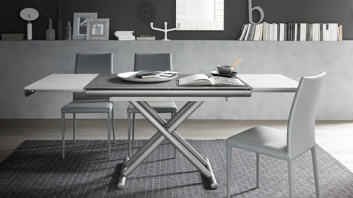 Tavolo Trasformabile Etoile con top in ceramica e base in metallo di Altacom