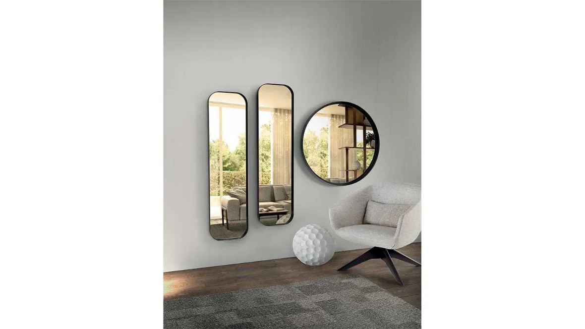 Specchio bronzato dalle diverse forme con cornice in metallo Ron di Pacini e Cappellini