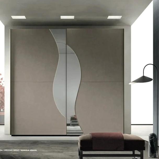 Armadio con anta scorrevole Luna di Artigianmobili