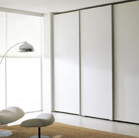 Armadio Bianco con profili Alluminio 3 ante di Ime Arredamenti