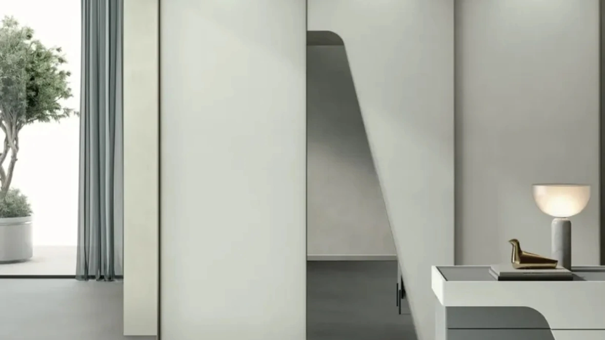 Armadio con anta scorrevole e inserto a specchio Capitol di ArtigianmobiliArmadio con anta scorrevole e inserto a specchio Capitol di Artigianmobili