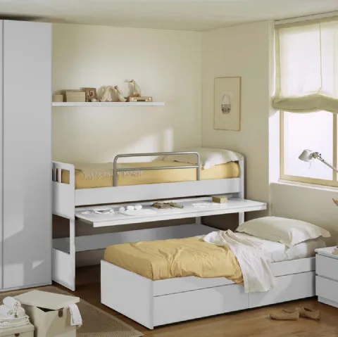 Cameretta in laccato bianco opaco Castelli composizione 01 con letto estraibile di Fratelli Elli