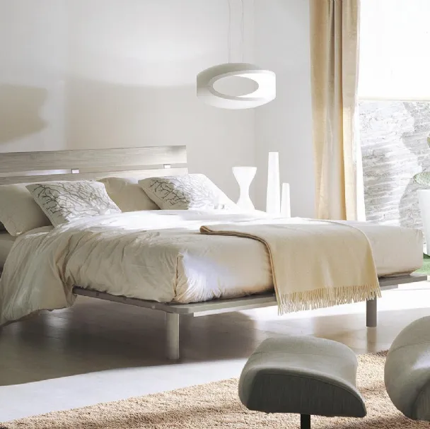 Letto Letto Flex con Testata a Doghe in Olmo Grigio di Ime Arredamenti