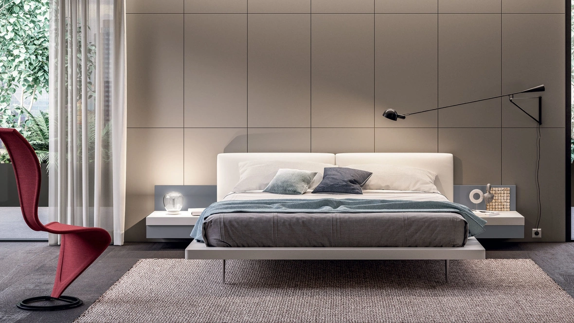 Letto Giulietta con testiera in ecopelle di Tagliabue Mobili