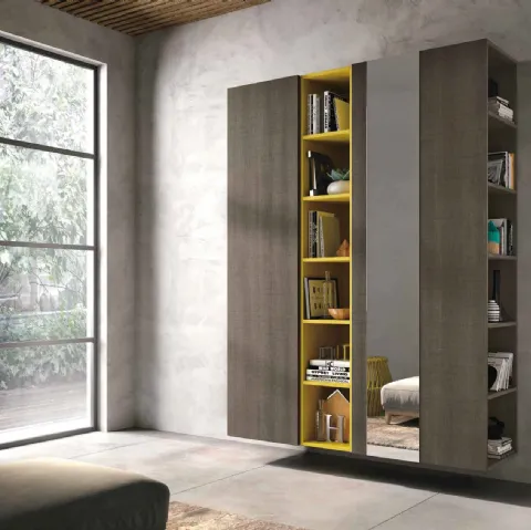 Mobile ingresso Mini 313 in rovere fumo, laccato opaco giallo e specchio di Artigianmobili