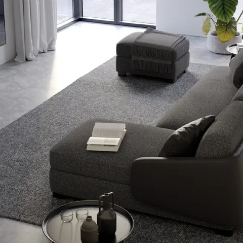 Divano letto Vivien in tessuto e pelle con penisola di Milano Bedding