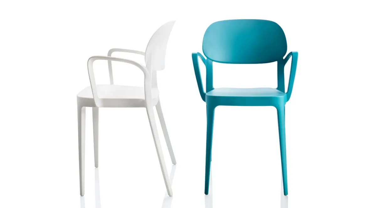 Sedia in plastica Agra Braccioli di Elementi