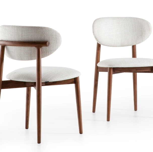 Sedia Camilla in tessuto imbottito di Pacini e Cappellini