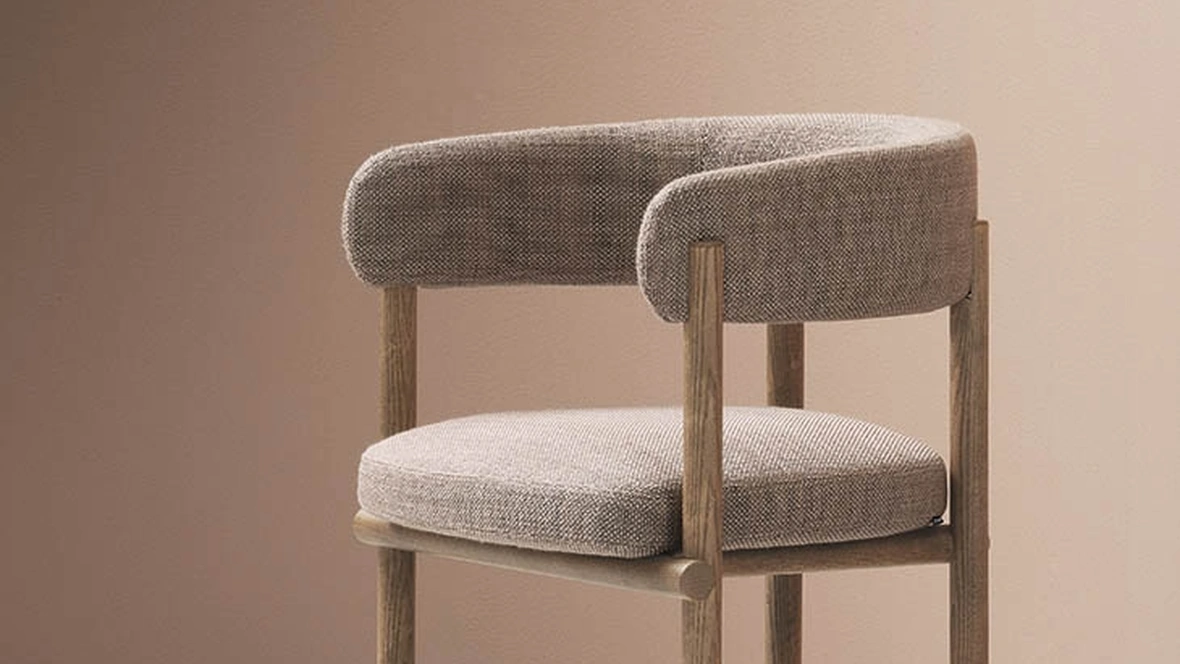 Sedia Stiks in tessuto e legno di Alf Da Frè