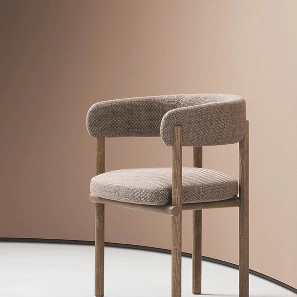 Sedia Stiks in tessuto e legno di Alf Da Frè