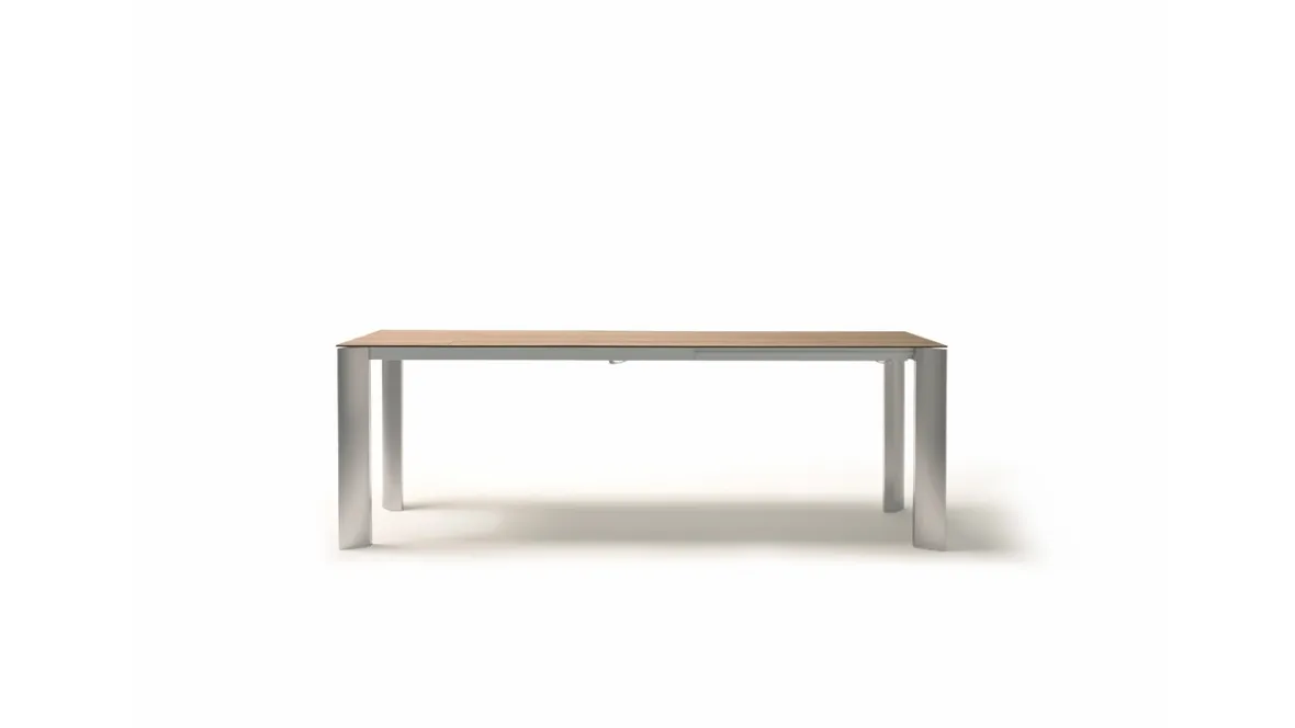 Tavolo Loto Multiallungo con piano in laminato di Elementi