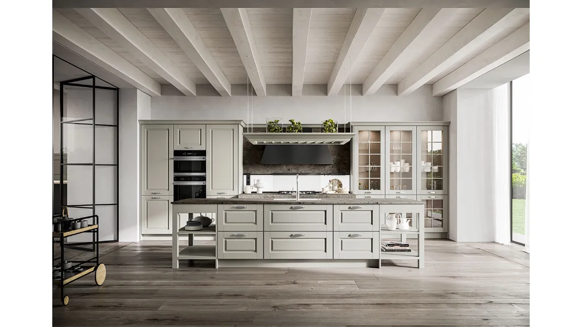 Cucina Classica con isola Asolo in legno di Frassino laccato Cuba a poro aperto e top in HPL di Arredo3