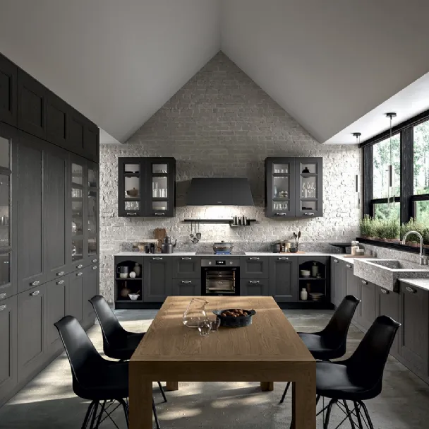 Cucina Classica angolare Gioiosa in legno di Frassino laccato Vulcano a poro aperto e top in Infinity Milan Stone, agglomerato di minerali compatto e impermeabile di Arredo3
