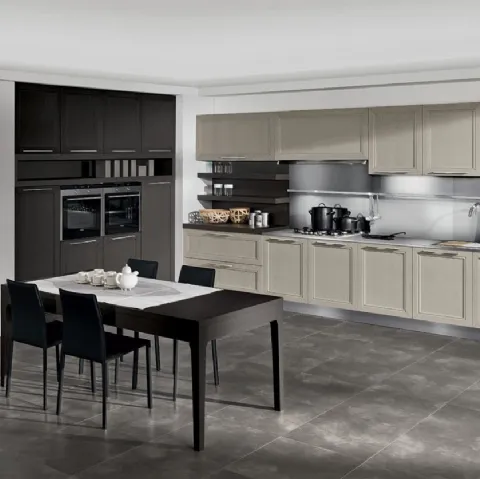 Cucina Classica lineare Itaca in Frassino massello decapè e laccato a poro aperto di Arredo3