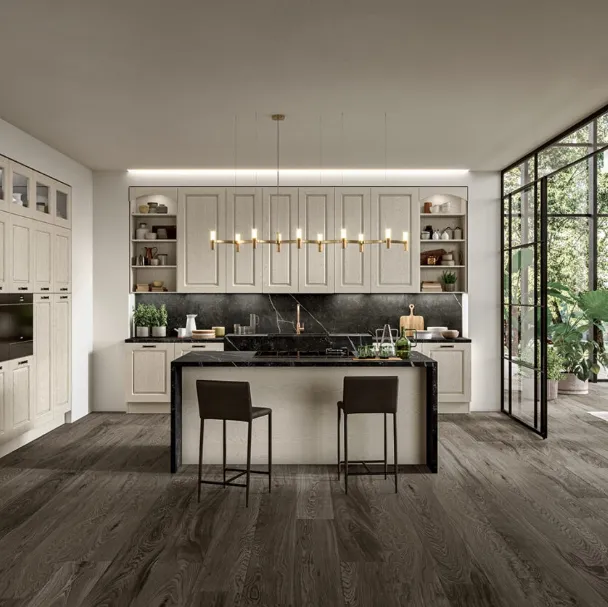 Cucina Classica con isola in legno di Frassino finitura Juta decapè e top in Dekton Verona di Arredo3