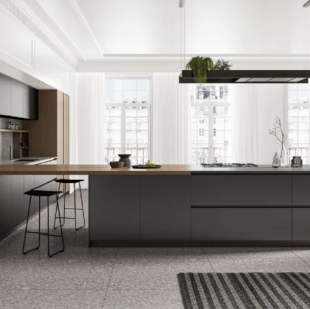 Cucina Moderna angolare in laccato metallizzato ossidato con penisola e colonne in laminato Rovere Safari Time di Arredo3
