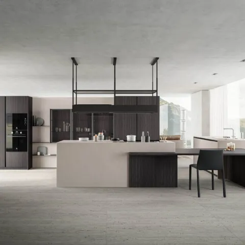 Cucina Moderna con isola angolare Zafferano 03 finitura laminato Fokos e nobilitato Eukalipto fossile di Valdesign